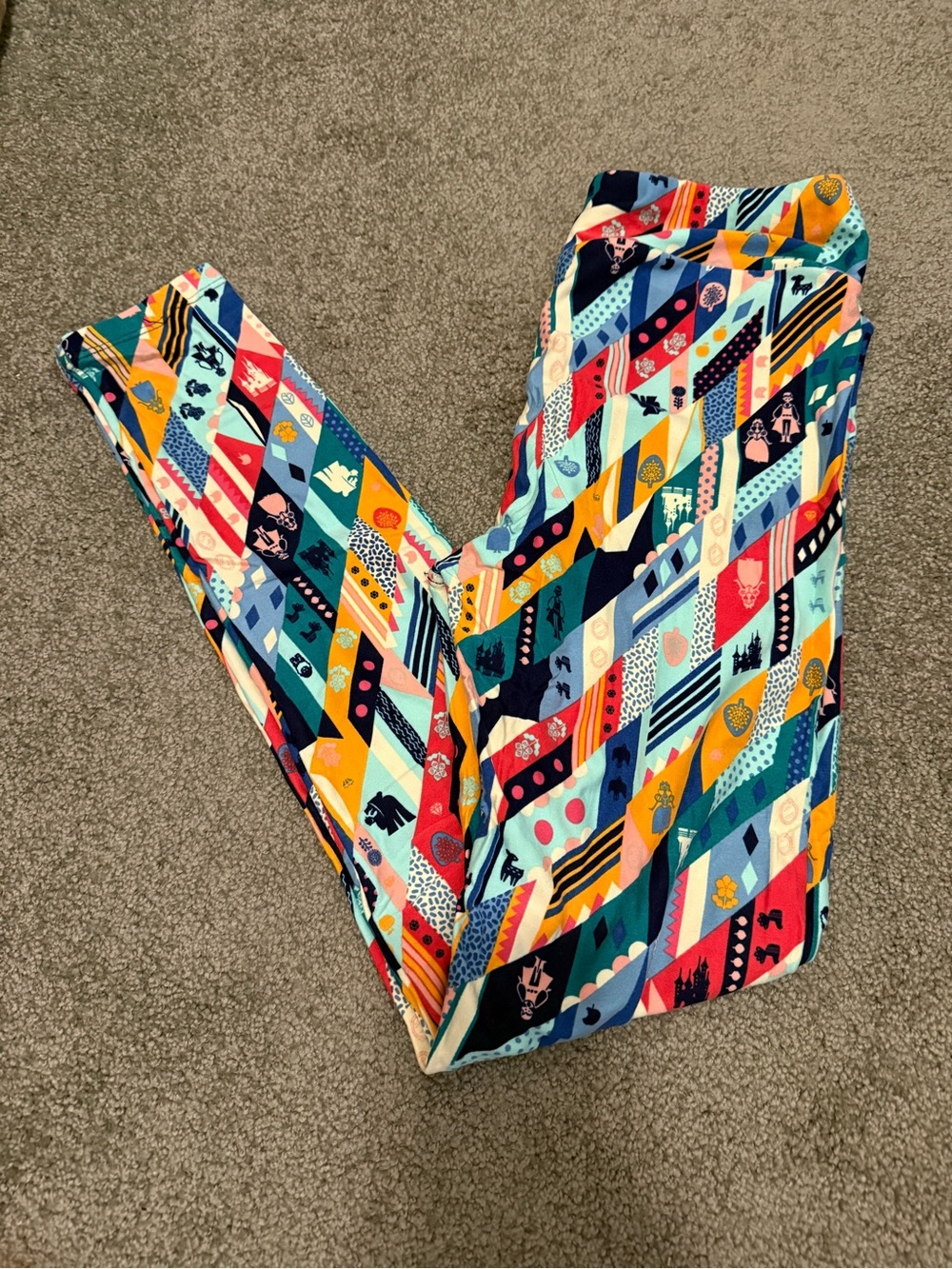 Snow White Full Length Leggings